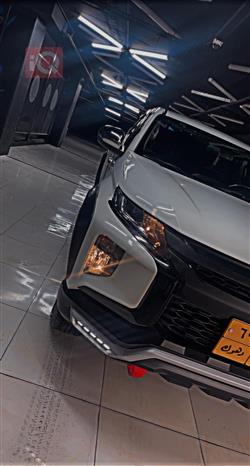 ميتسوبيشي L200